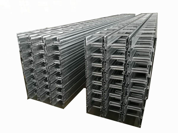 梯级式热镀锌桥架